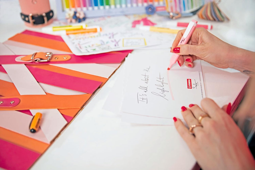 Desk-Set 18 Colori STABILO swing cool