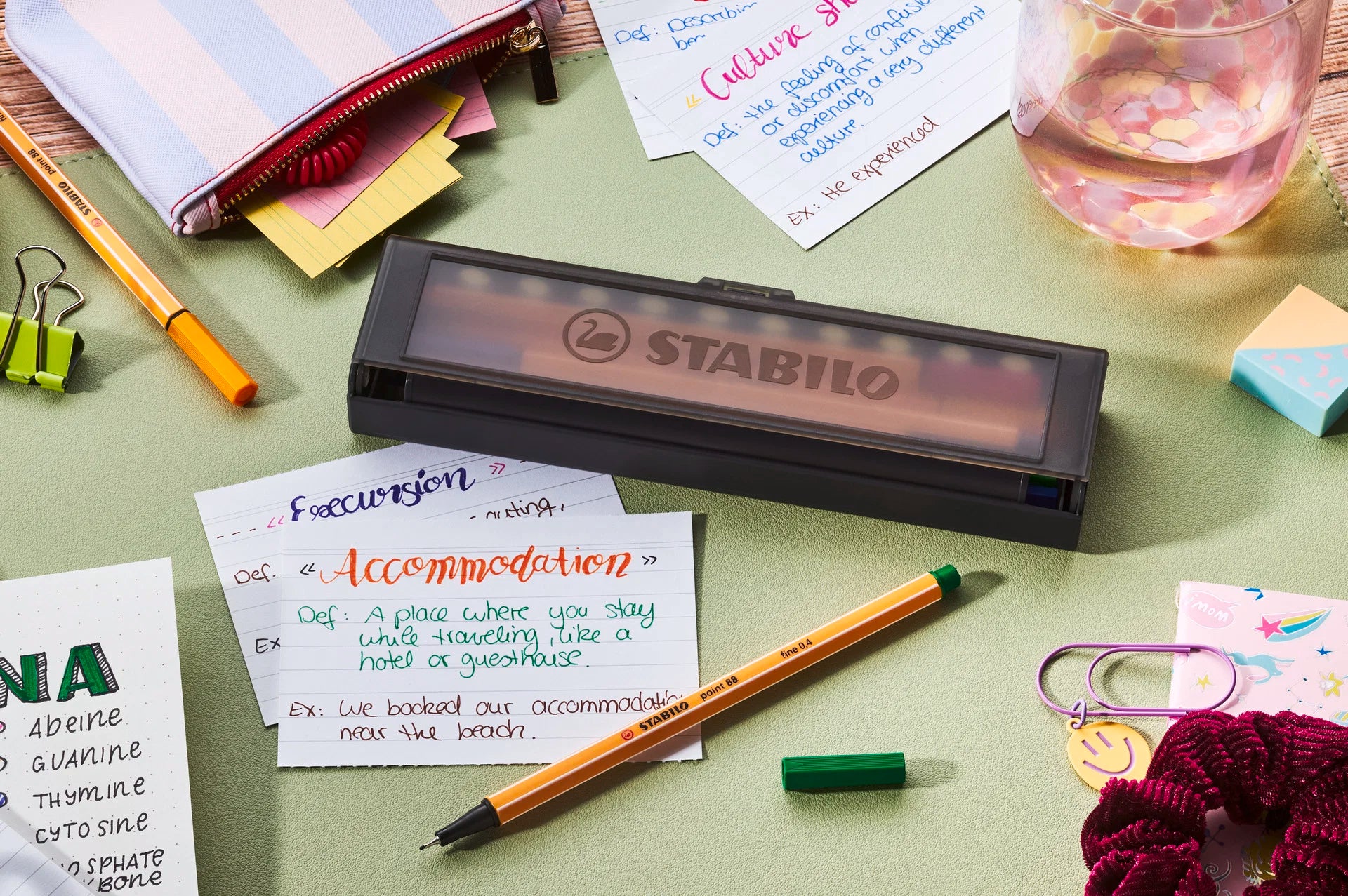 Fineliner STABILO point 88 Click set con 10 colori